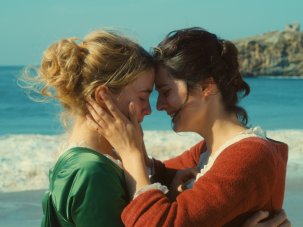 Lesbian Teen Kissing Amateur Cute